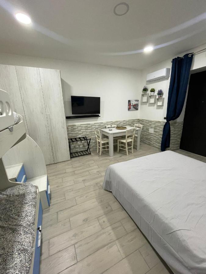 Casa Vacanze Luisa Napoli Ngoại thất bức ảnh