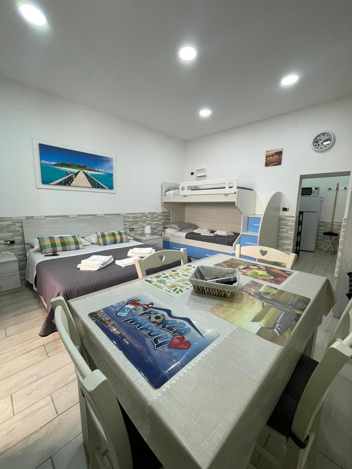 Casa Vacanze Luisa Napoli Ngoại thất bức ảnh